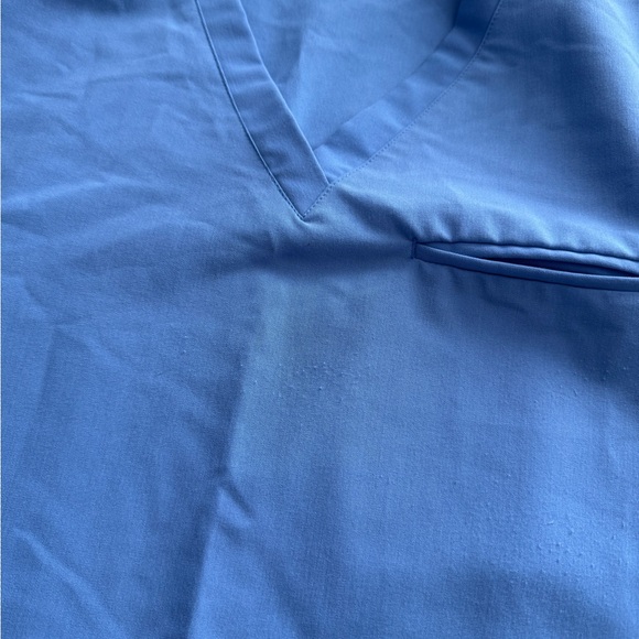 Blue V-Neck Scrub Set - Picture 7 of 10